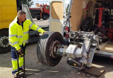 MOBILNY SERWIS OPON OSOBOWE DOSTAWCZE CIĘŻAROWE TIR